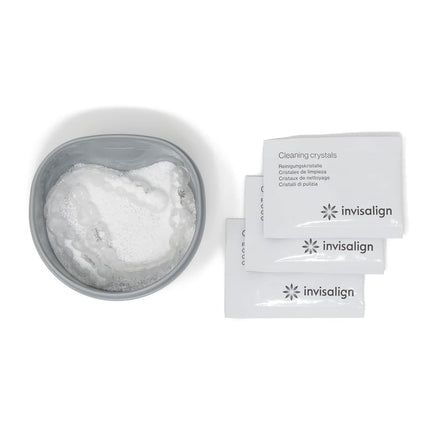 Cristaux de nettoyage Invisalign® pour aligneurs et gouttières transparents avec boîte, (50 sachets)