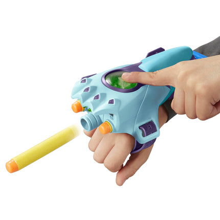 Transformers EarthSpark Cyber-Sleeve Battle Blaste