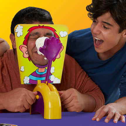 Hasbro Gaming Pie Face Juego de la Nata Juego Familiar Niños de 5 Años en Adelante