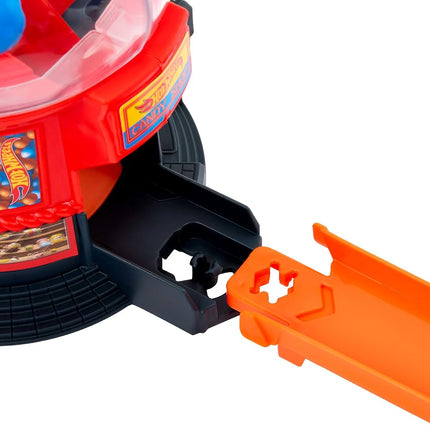 Hot Wheels Downtown City Candy Shop Track Set & 1:64 Scale Car