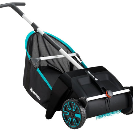 Gardena leaf and grass collector: Sweeping collector for the garden, with removable collection bag, rotating brush system, ergonomic handle, low noise (3565-20)