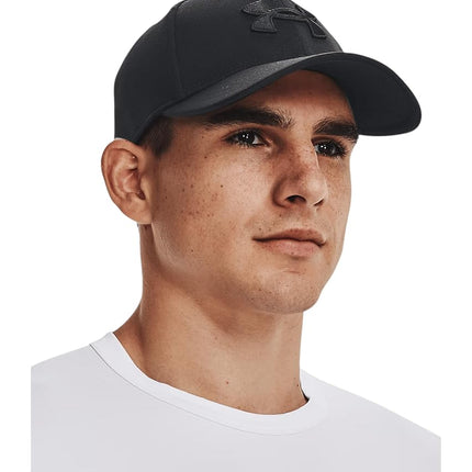 Under Armour Men's Blitzing, Moisture-Wicking Baseball Cap with Stretch-Fit Design, Comfortable Men's Cap with Built-in Sweatband Black