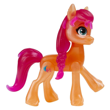 My Little Pony: A New Generation Movie Sparkle Reveal Lantern Sunny Starscout - Light Up Toy with 25 Pieces, Surprises