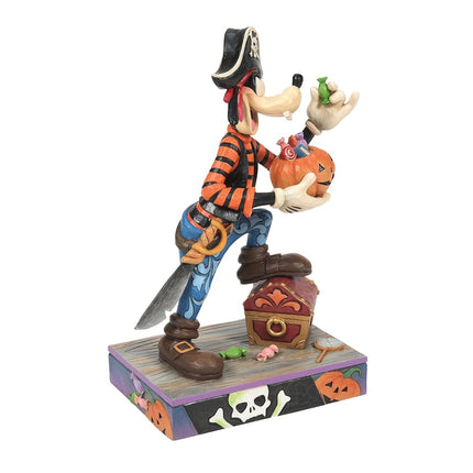 Disney Traditions by Jim Shore - Captain Goofy - Mickey & Friends Figurine 19cm