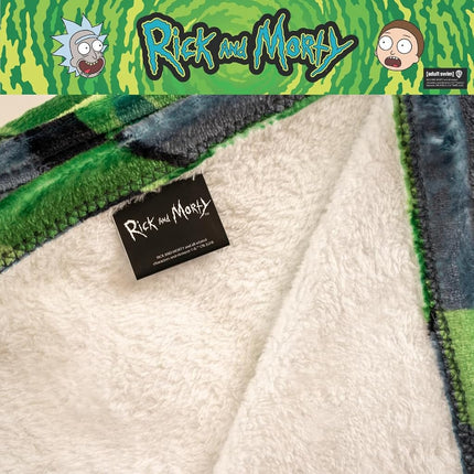 Franco Collectibles Pickel Rick & Morty Bedding Super Soft Plush Cozy Throw, 46 in x 60 in, (Officially Licensed Product)