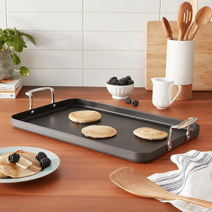 CUISINART 655-35 Chef's Classic Nonstick Hard-Anodized 13-Inch by 20-Inch Double Burner Griddle, Charcoal