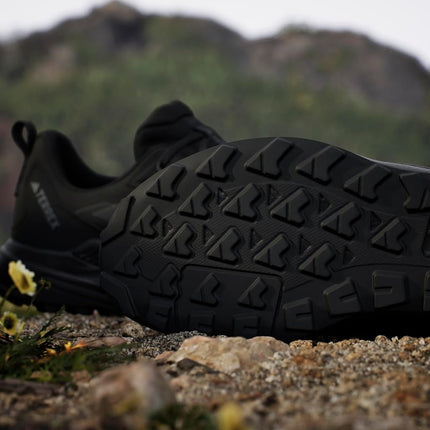 adidas Men's Terrex Anylander RAIN.RDY Hiking Shoes, Black/Grey, 49.5 EU
