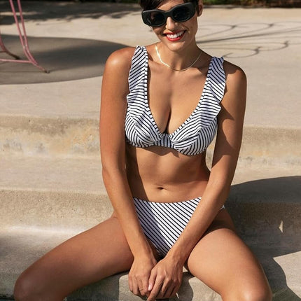 Freya Women's Jewel Cove High Apex Underwire Bikini Top with J Hook (7230), Stripe Black, 32E