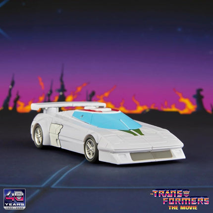 Transformers Studio Series The Transformers: The Movie Wheeljack, Deluxe Class 5-Inch Converting Action Figure, Robot Toys for Ages 8+