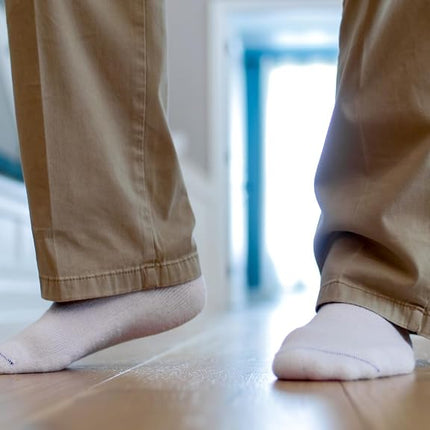 Dr. Scholl's Men's Non Binding Value 4 Pack Crew Casual Sock, White, One Size UK
