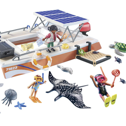 Playmobil Coral Reef examination