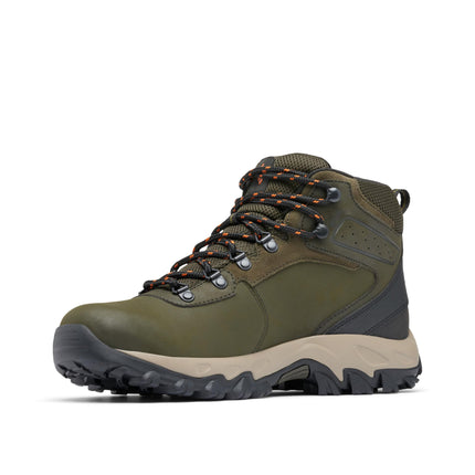 Columbia mens Newton Ridge Plus Wp, Deep Olive/Desert Sun, 11 Wide