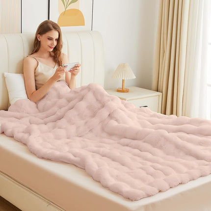 ORINOVA Pink Fluffy Blanket for Couch Living Room Faux Fur 50x60 Fuzzy Throw Blanket for Bed Soft Furry Bed Comforter Cozy Home Decor Gifts 860 GSM
