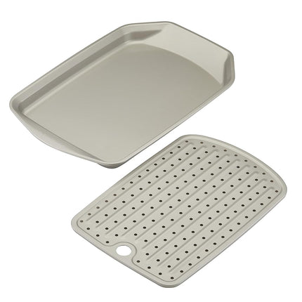 Rachael Ray Bakeware Juego de 2 piezas de bandejas antiadherentes Crisp and Slide, Gris