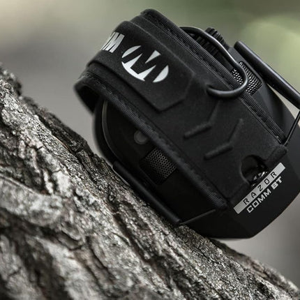 Casque anti-bruit électronique Walker's Razor Quad avec Bluetooth | 4 microphones Capture sonore à 360 degrés Protection auditive NRR de 23 dB Cache-oreilles de tir sportif avec 2 piles AAA, Noir