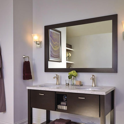 Moen YB5161BN Voss Applique de salle de bain à une ampoule, nickel brossé