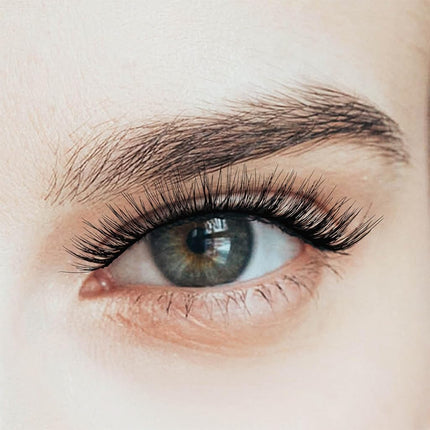 5 pair of Flirty Kiss Eyelashes #62643/KFLM04 with tapered ends