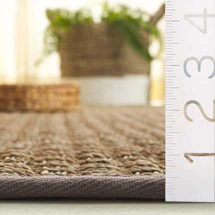 Safavieh Natural Fiber Rug for Living Room, Dining Room, Bedroom - Natural Fiber Collection, Short Pile, in Natural, 91 X 91 cm