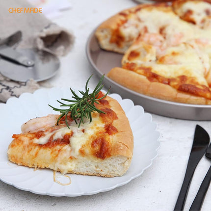 CHEFMADE Pizza Pan, 9-Inch Non-Stick Pancake Bakeware for Oven Baking (Champagne Gold),CHM-Bake-WK9047