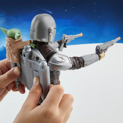 Star Wars The Mandalorian & Grogu Bounty Blaster, 28-cm Action Figure with Sound Effects & Phrases, Interactive Toys for Boys & Girls Ages 4+ - English version