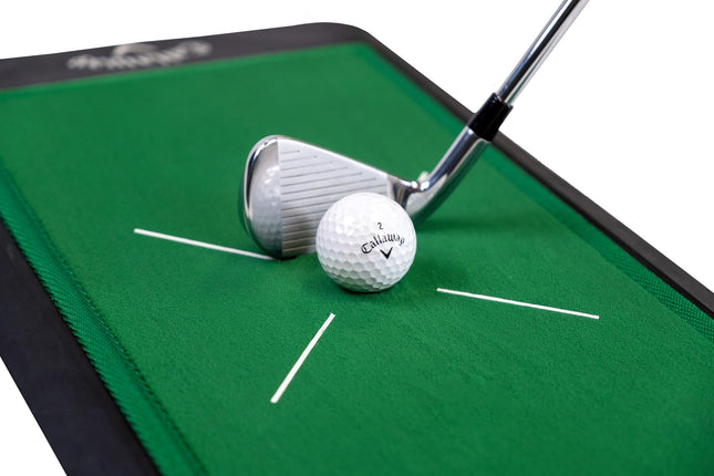 Tapete de golf Callaway de 8 x 16 pulgadas Strike Zone para golpeo - Tapete de golpeo de golf duradero con respuesta instantánea para tu campo de prácticas en el patio trasero