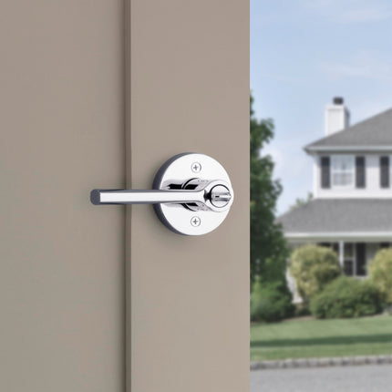 Kwikset Lisbon Round Entry Door Knob with Lock and Key, Secure Keyed Handle Exterior, Front Entrance and Bedroom, Polished Chrome, Pick Resistant SmartKey Rekey Security