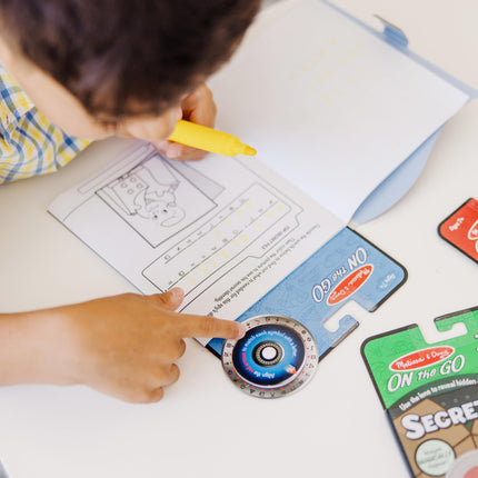 Melissa & Doug: El misterio de las aletas resbaladizas
