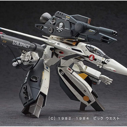 1/72 The Super Dimension Fortress Macross Series No.26 Vf-1S/A Strike/Super Gerwalk Valkyrie By Hasegawa
