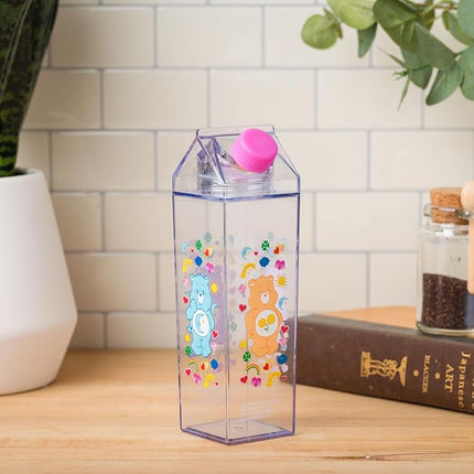 Silver Buffalo Care Bears con los osos Friend, Cheer, Grumpy y Best Friend, botella jarra de cartón de leche de plástico, 480 ml