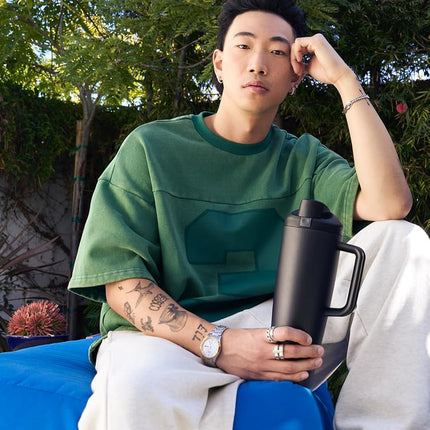 Owala FreeSip Tumbler - Stainless Steel - 40-oz. - Black (Very, Very Dark)