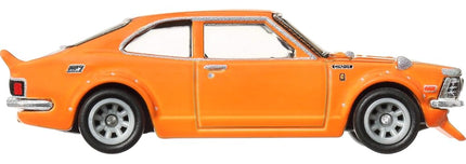 Hot Wheels Premium Car Culture Collectible Toy Car, 1:64 Scale Die-Cast Toyota Corolla TE 27, Japan Historics 4 Vehicle with Real Riders Tires