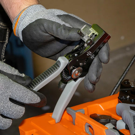 Klein Tools 11069S Automatic Solar Wire Stripper, Precision Stripping for 6 to 12 AWG Solid and 8 to 14 AWG PV Electrical Stranded Wire
