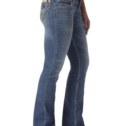 Wrangler Women's Retro Mae Mid Rise Stretch Boot Cut Jean, Deadwood, 1W x 32L