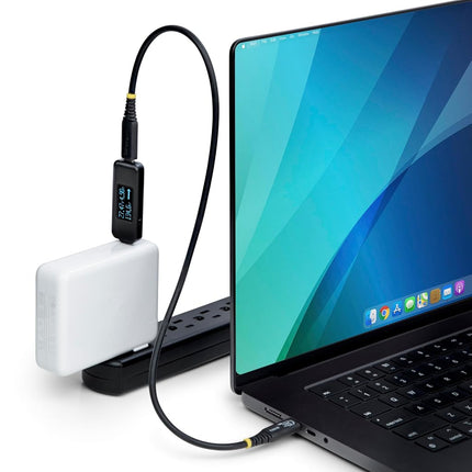 StarTech.com USB-C Power Tester, Digital Multimeter, Bi-Directional Voltage and Current Meter, 240W PD EPR, Cable/Port Tester