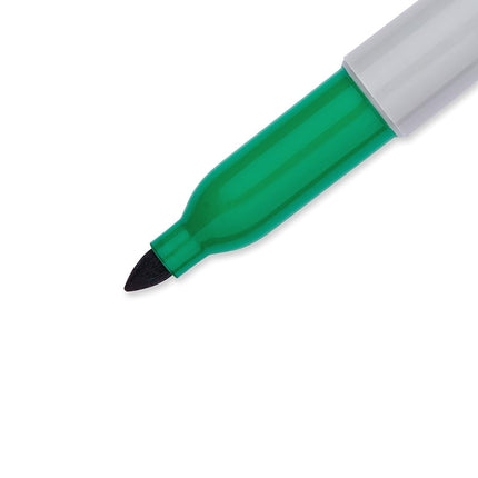 Sharpie 1765444 Fine Point Permanent Markers, 2 Green Markers
