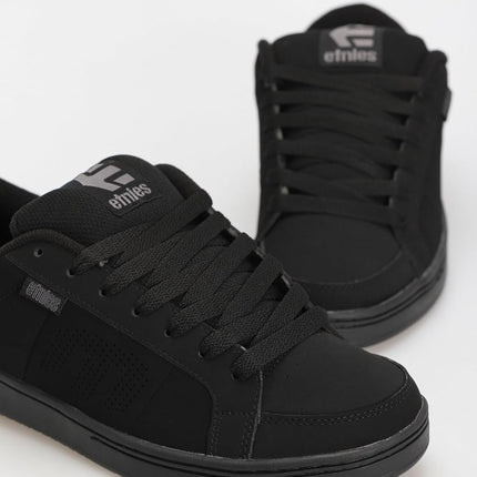 Etnies Kingpin Classic Skate Heritage Fashion Style with on-Trend Puffy Look, Reinforced Cupsole, Cushioned Fit, Everyday Sneakers Black