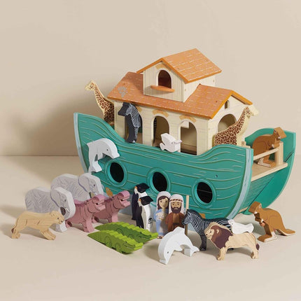 Le Toy Van Noah's Great Ark Premium Wooden Toys for Kids Ages 3 Years & Up