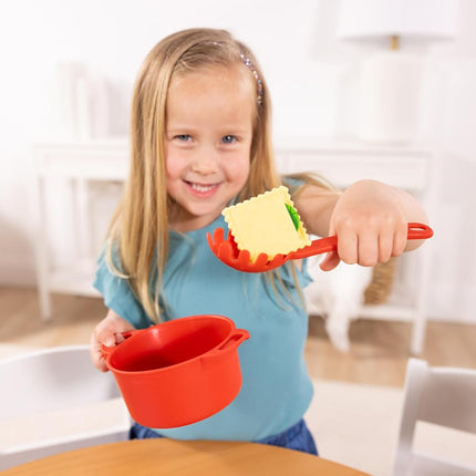 Melissa & Doug Coffret Pâtes à Cuisiner et Servir | Jouet en bois pour cuisine d'enfant, avec accessoires de cuisson | 3 ans et +