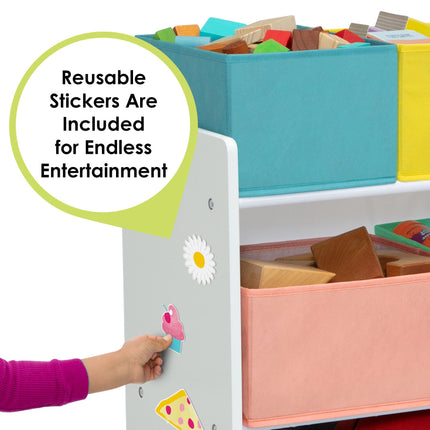 Organizador de juguetes de lujo con varios compartimentos y contenedores de almacenamiento de Delta Children, con certificación Greenguard Gold, blanco con contenedores azules/naranjas/en tonos pastel