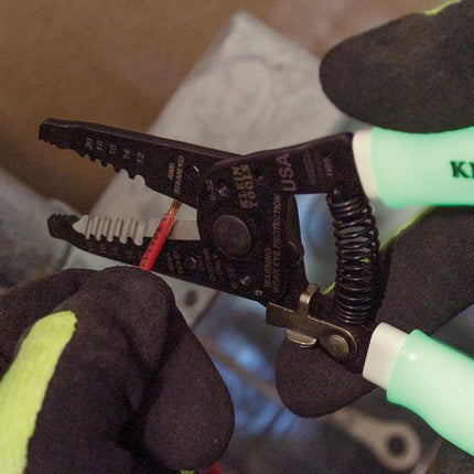 KLEIN TOOLS Wire Stripper/Cutter, Klein-Kurve Stripper/Cutter, 10-18 AWG Solid, 12-20 AWG Stranded Wire, Glow in The Dark Grips 11055GLW, High-Visibility Handle