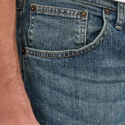 Wrangler Free-to-Stretch Relaxed Fit Jean