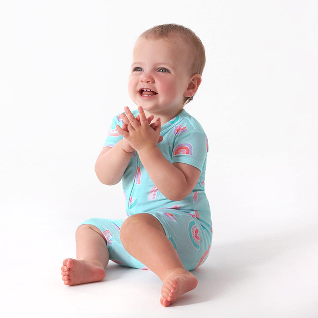 Mameluco de manga corta ultrasuave Gerber Unisex con viscosa de eucalipto, Rainbow Sky, 6-9 meses