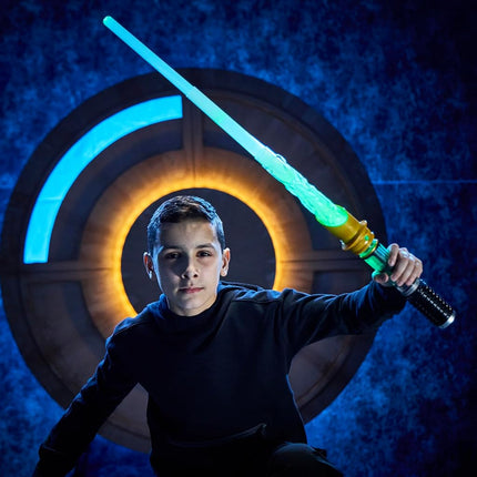 Star Wars Hasbro Power Crystal Lightsaber – Electronic Roleplay Toy with 10 Kyber Crystals and 7 Blade Colours | Create Your Own Custom Lightsaber with Sound FX | Gift for Kids Fans | Ages 4+