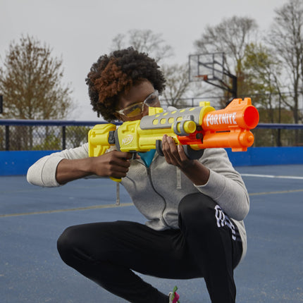 Nerf Fortnite TAC Legendario con tambor de 6 dardos