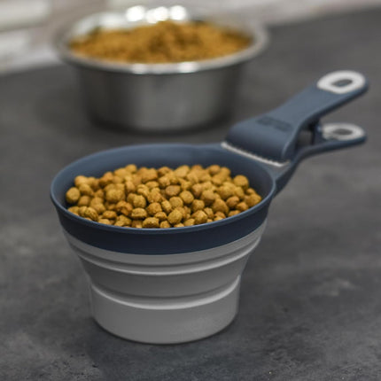 Dexas Pets Collapsible KlipScoop Collapsible Dry Dog Food Scoop and Dog Food Bag Clip, 2 Cup Capacity, Light Gray (PW670432429)