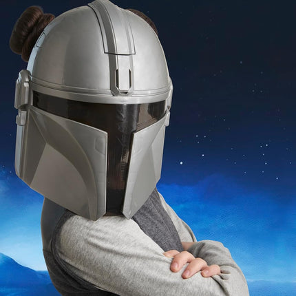 Star Wars The Mandalorian Electronic Mask with Phrases & Sound Effects, Costume for Children, Toys for Boys & Girls Ages 5+