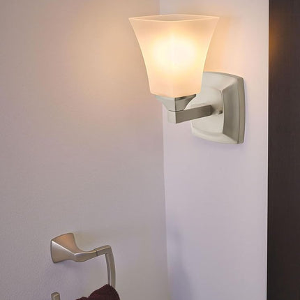 Moen YB5161BN Voss Applique de salle de bain à une ampoule, nickel brossé