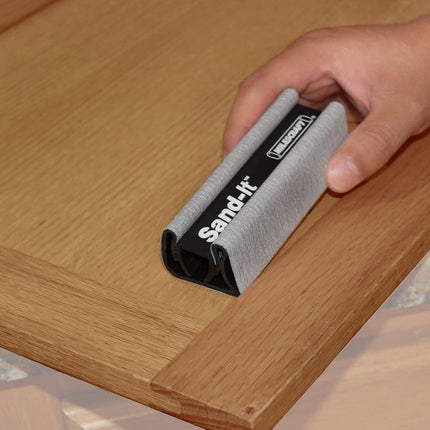 Milescraft 1622 – Multi-Surface Sanding Block. Sand Flat, Concave, Convex & Round Surfaces or Tight Spaces. Accepts Any ¼ Sheet Sandpaper. 150 Grit Included
