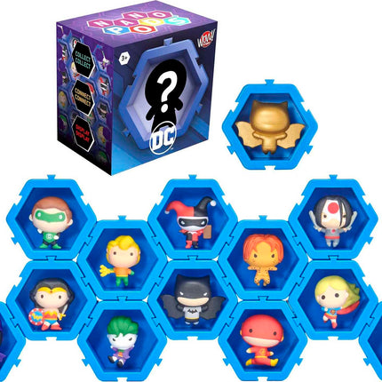 Mattel NANO PODS Figurines de collection et connectables DC Universe (personnages surprise à l'intérieur d'un pod attaché, à connecter à d'autres) (Les modèles peuvent varier) (HTR29)