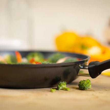 Kuhn Rikon Easy Induction Non Stick Aluminium Frying Pan with Bakelite Handle 20cm. Nonstick Frying Pan Induction Safe Pan. Oven Safe and Dishwasher Safe. Lifetime Kuhn Rikon Cookware Guarantee. Black